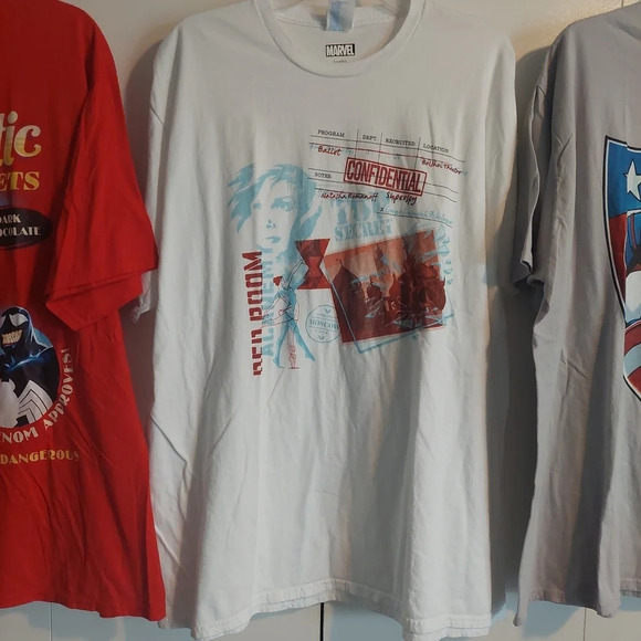 3 Marvel T-shirt Bundle Graphic Print Super Hero Crewneck Mens Size 2XL - Picture 3 of 6